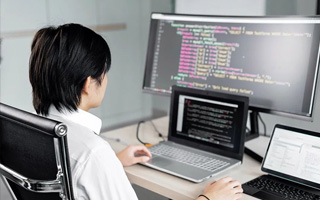 澧县 api php源码,下载的php源码怎么运行呢？